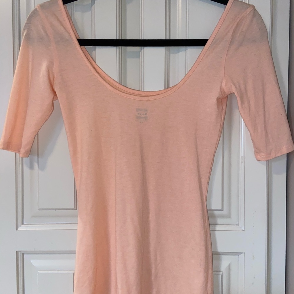Off-the-shoulder Kirra Stretch-fit Shirt